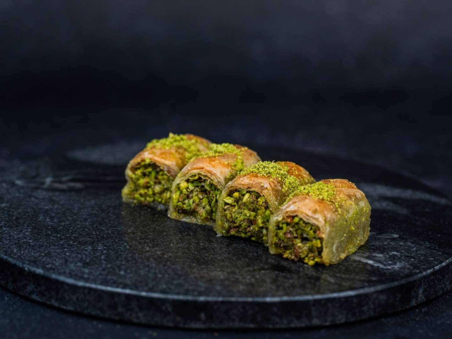 Pistachio Dolama image 0