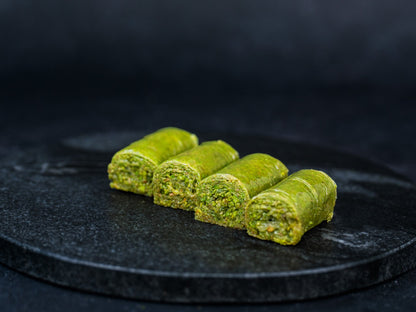 Wrap with Pistachio image 0