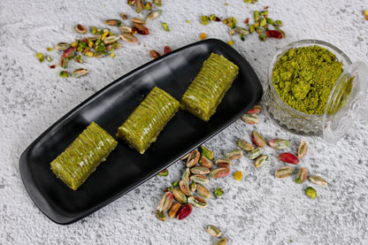 Wrap with Pistachio