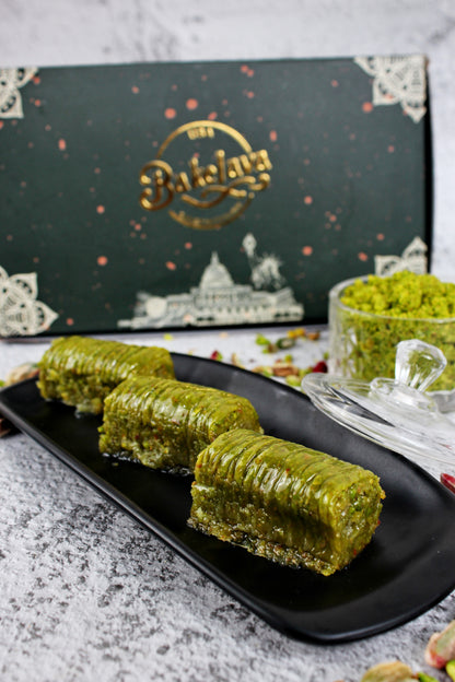 Wrap with Pistachio
